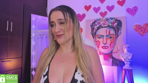 Snapshot of ela_ps chatting on March 2025 12:00:01 PM LOREIN online show from March 2025 12:00:01 PM