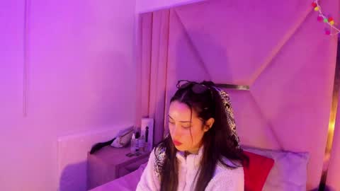 Snapshot of ela_salvatoree chatting on April 2026 12:28:02 PM Ela Salvatore online show from April 2026 12:28:02 PM