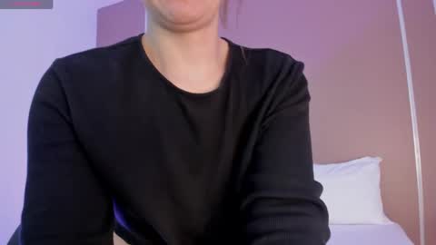 E L A I A online show from May 2026 11:38:01 AM