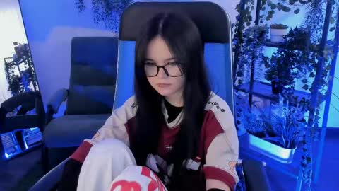 Your sweet girl online show from May 2026 01:57:16 AM