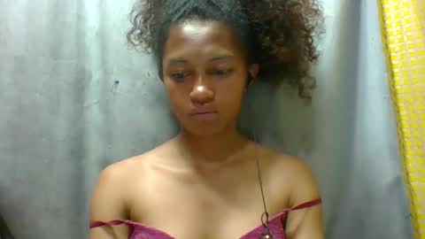 Snapshot of elaliealdy chatting on October 2025 06:32:02 PM elaliealdy online show from October 2025 06:32:02 PM