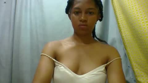 Snapshot of elaliealdy chatting on February 2026 07:14:01 AM elaliealdy online show from February 2026 07:14:01 AM