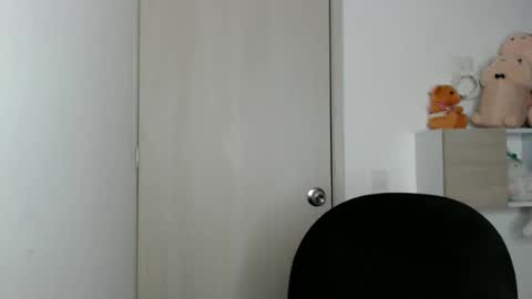 elandor online show from October 2025 11:05:01 PM