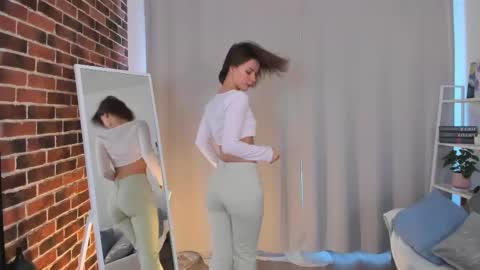 ELA 3 online show from March 2025 06:21:01 AM