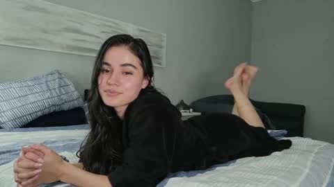 Elara Hayes online show from May 2026 07:30:01 PM