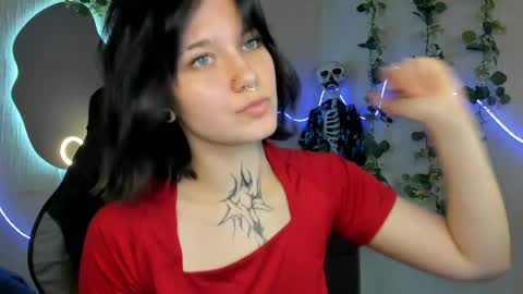 elastikiss online show from May 2026 01:08:01 PM