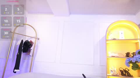 Elasummeer online show from October 2025 11:54:01 AM