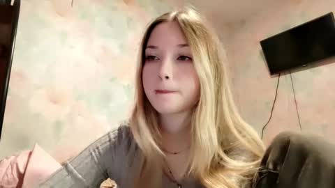 MIa online show from April 2026 11:37:01 AM