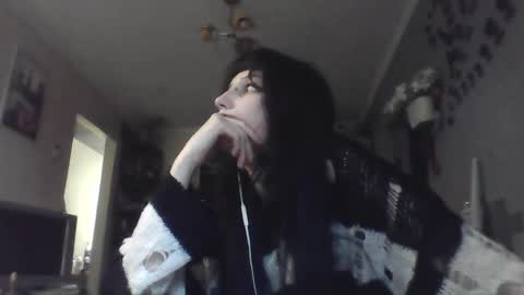 Snapshot of elaynetanton chatting on May 2026 05:10:02 PM Lia online show from May 2026 05:10:02 PM