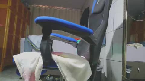 Snapshot of elcimar53 chatting on March 2026 03:18:01 PM Elcimar online show from March 2026 03:18:01 PM