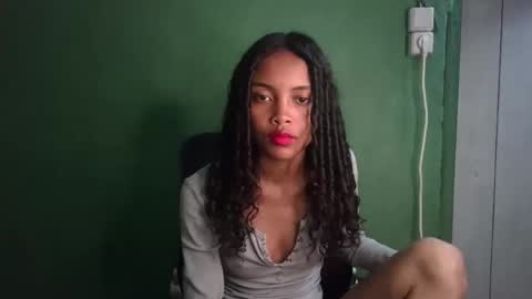 eldie69 online show from December 2025 07:53:02 PM