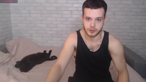 Snapshot of electric_smile chatting on December 2024 11:00:02 AM Alex online show from December 2024 11:00:02 AM