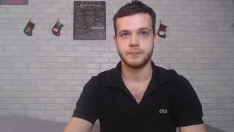 Snapshot of electric_smile chatting on December 2024 06:38:01 PM Alex online show from December 2024 06:38:01 PM