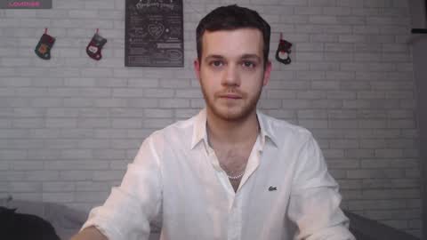 Snapshot of electric_smile chatting on January 2025 05:30:02 PM Alex online show from January 2025 05:30:02 PM