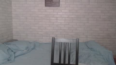 Snapshot of electric_smile chatting on January 2025 07:04:01 PM Alex online show from January 2025 07:04:01 PM