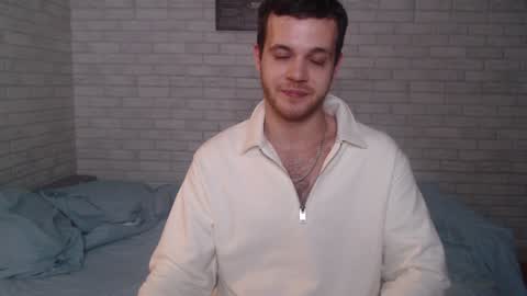 Snapshot of electric_smile chatting on January 2025 10:06:02 PM Alex online show from January 2025 10:06:02 PM