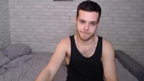 Snapshot of electric_smile chatting on February 2025 04:26:01 PM Alex online show from February 2025 04:26:01 PM