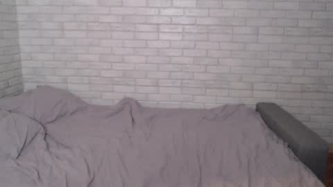 Snapshot of electric_smile chatting on March 2025 03:48:01 PM Alex online show from March 2025 03:48:01 PM