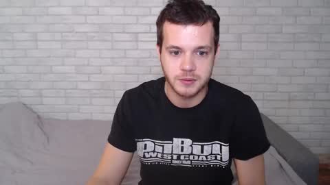 Snapshot of electric_smile chatting on October 2025 08:12:01 AM Alex online show from October 2025 08:12:01 AM