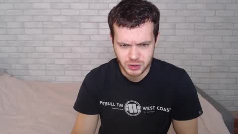 Snapshot of electric_smile chatting on October 2025 08:57:02 AM Alex online show from October 2025 08:57:02 AM