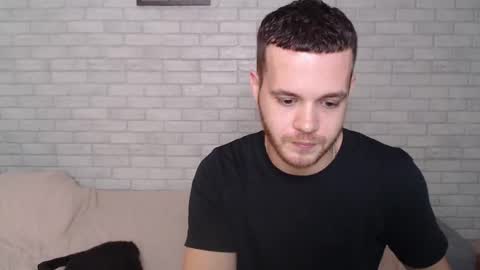 Snapshot of electric_smile chatting on October 2025 08:33:02 AM Alex online show from October 2025 08:33:02 AM