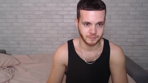 Snapshot of electric_smile chatting on November 2025 03:25:01 PM Alex online show from November 2025 03:25:01 PM