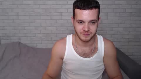 Snapshot of electric_smile chatting on November 2025 03:45:02 PM Alex online show from November 2025 03:45:02 PM