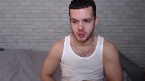 Snapshot of electric_smile chatting on November 2025 06:57:01 AM Alex online show from November 2025 06:57:01 AM