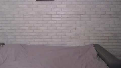 Snapshot of electric_smile chatting on November 2025 05:06:01 AM Alex online show from November 2025 05:06:01 AM