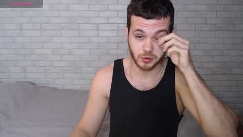 Snapshot of electric_smile chatting on November 2025 05:43:01 AM Alex online show from November 2025 05:43:01 AM