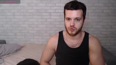 Snapshot of electric_smile chatting on December 2025 06:23:01 PM Alex online show from December 2025 06:23:01 PM