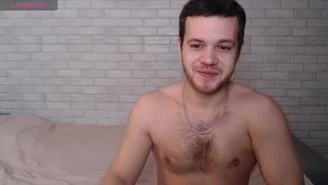 Snapshot of electric_smile chatting on December 2025 05:02:01 AM Alex online show from December 2025 05:02:01 AM