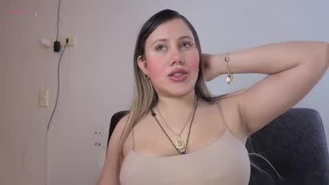 Snapshot of eleecttraa_12 chatting on June 2026 06:42:01 PM Electra online show from June 2026 06:42:01 PM