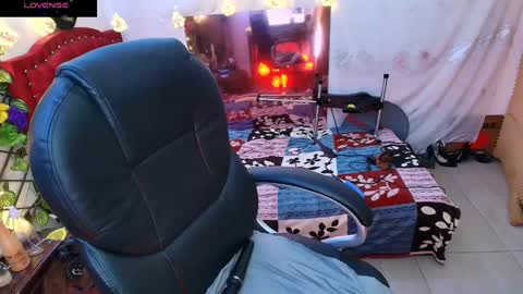 Snapshot of elektra_91 chatting on January 2025 07:06:01 AM elektra online show from January 2025 07:06:01 AM