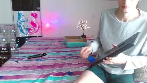 Elektra and Konan online show from February 2025 02:13:02 PM