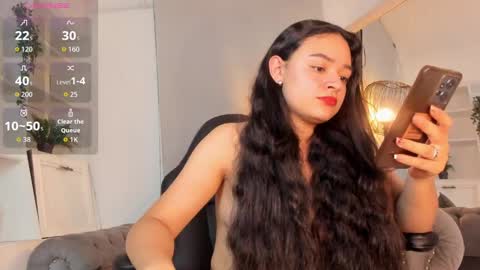 Elen CR online show from November 2025 08:10:01 PM