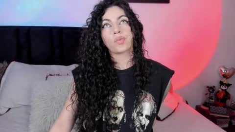 Elena  online show from September 2025 06:17:01 AM