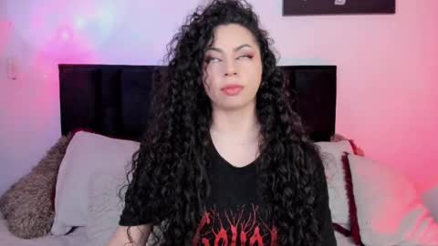 Elena  online show from September 2025 04:49:01 AM