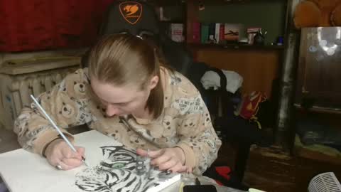 Snapshot of elena_maeer chatting on December 2024 02:59:01 PM Elena online show from December 2024 02:59:01 PM