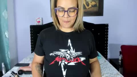 call me Elena online show from October 2025 02:59:01 AM