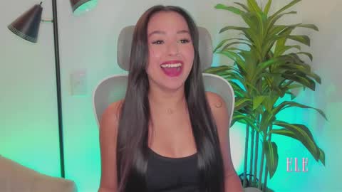 Elenita online show from March 2025 10:59:02 AM