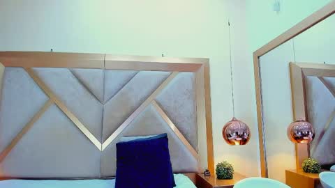 Elena Watsonn online show from May 2026 08:04:02 PM