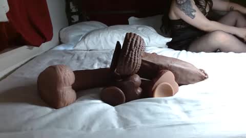 Snapshot of elenagilbert12 chatting on September 2025 09:58:01 PM Goddess Elena online show from September 2025 09:58:01 PM