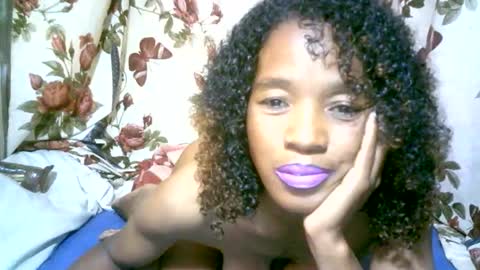 elenah013 online show from September 2025 06:59:02 AM