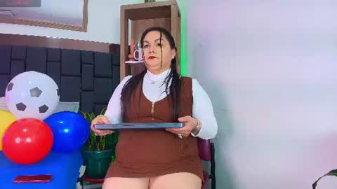 elenna_boobs_ online show from June 2026 03:39:01 AM