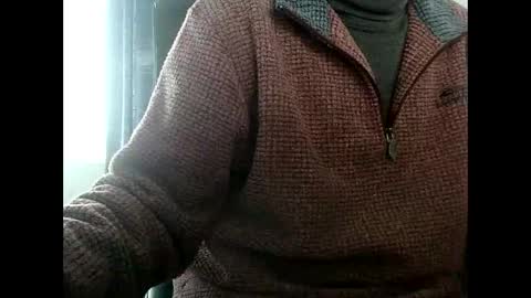 Snapshot of elfyonee chatting on December 2024 09:35:01 AM elfyonee online show from December 2024 09:35:01 AM