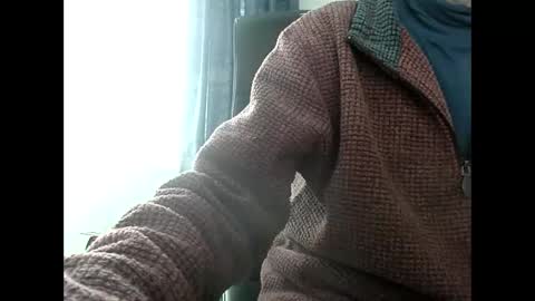 Snapshot of elfyonee chatting on February 2025 11:12:02 AM elfyonee online show from February 2025 11:12:02 AM