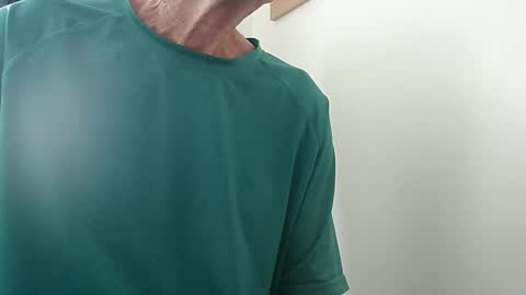 Snapshot of elfyonee chatting on September 2025 07:41:01 AM elfyonee online show from September 2025 07:41:01 AM