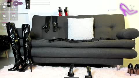 Snapshot of eli_lopezz chatting on February 2025 05:37:01 PM Eli online show from February 2025 05:37:01 PM