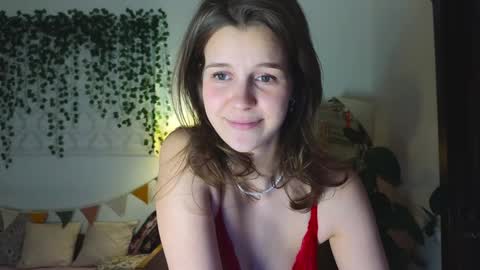 Snapshot of eli_sun chatting on January 2025 04:33:01 PM ELI Guys Im immersed in my studies its time for exams. I hope to be here on Friday online show from January 2025 04:33:01 PM